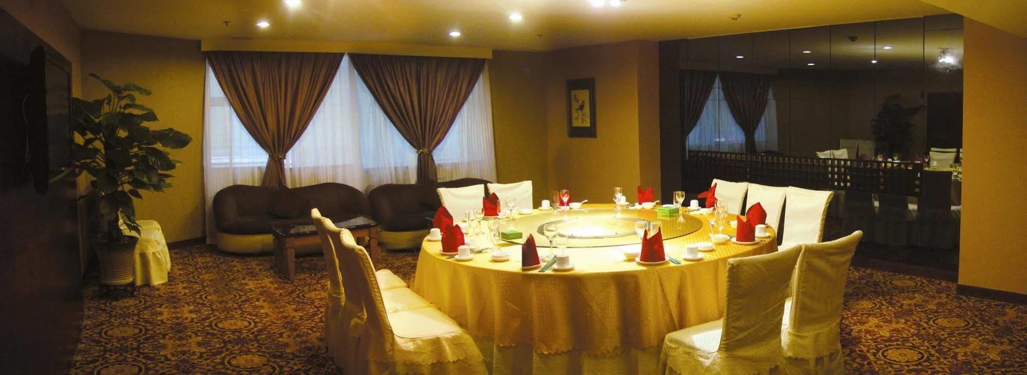 Lijing Grand Hotel City Center Liuzhou Exterior foto